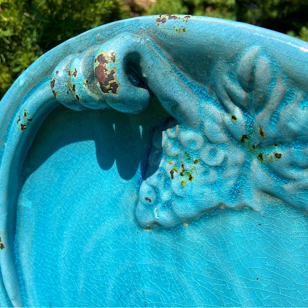 Like New - Turquoise Pottery Platter w/ Grapevine Accent - Picture 6 of 6